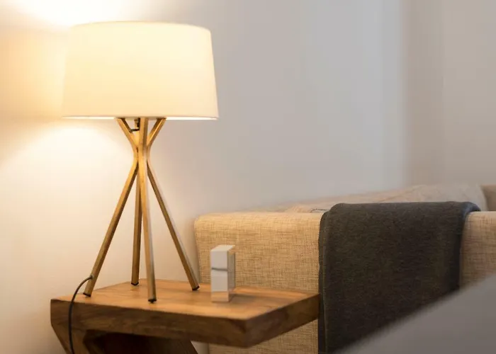 Downtown Almada Loft